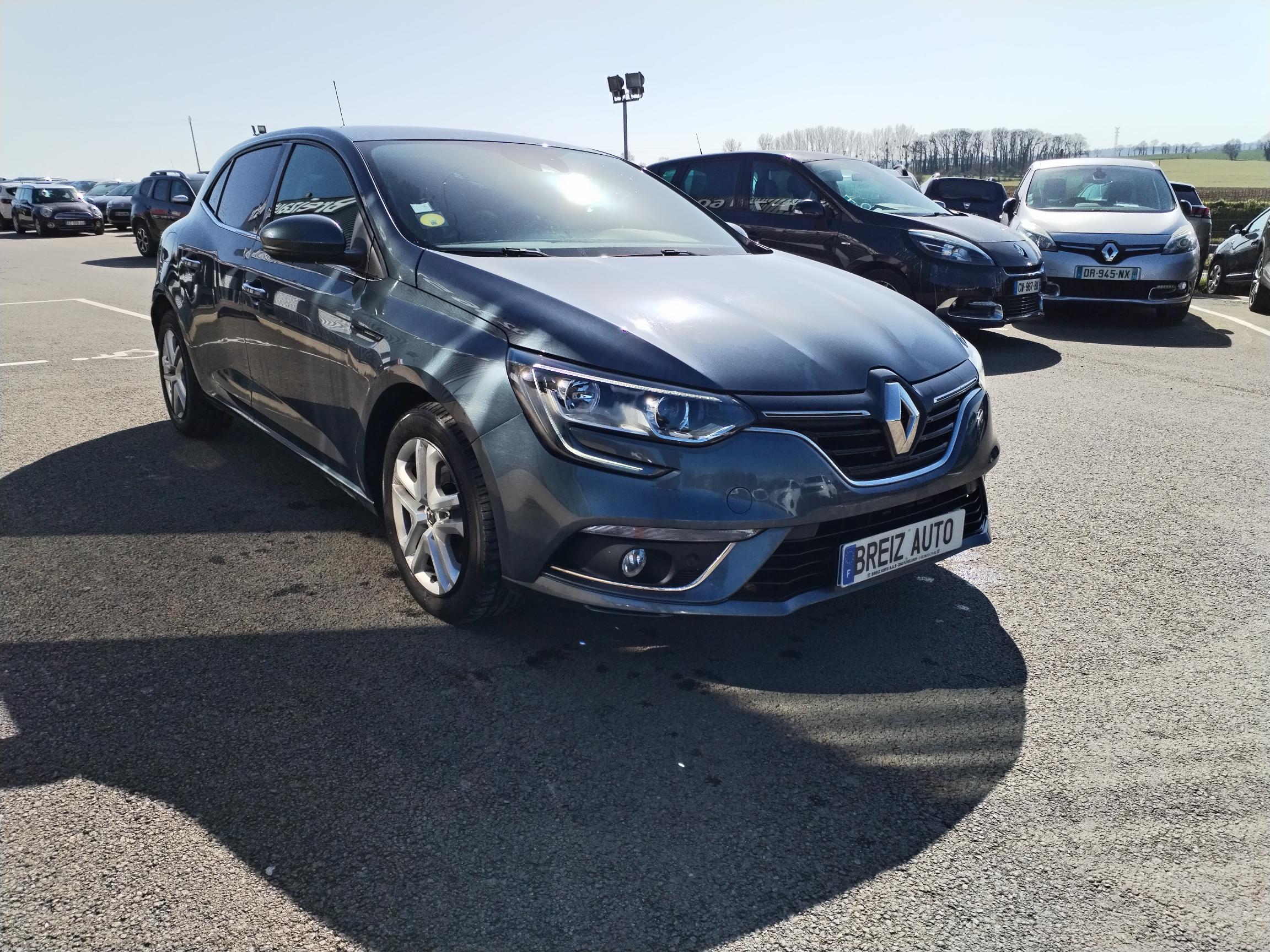 RENAULT  MEGANE IV